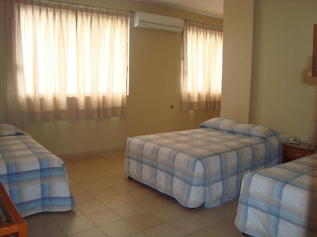 Galerias Hotel & Arts Tapachula Habitación foto